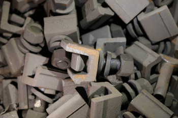 bolt-klemmnyj-m22h75-v-sbore-1