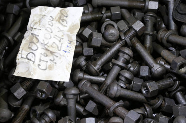bolt-stykovoj-m24h150-v-sbore-1